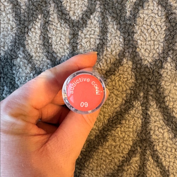 NEW Sephora Glossed Vinyl Lippie in Addictive Coral Full Size - Picture 3 of 4